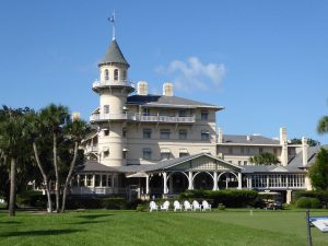 The Ultimate Guide to Jekyll Island section image: Stay Near the Historic District If You Can